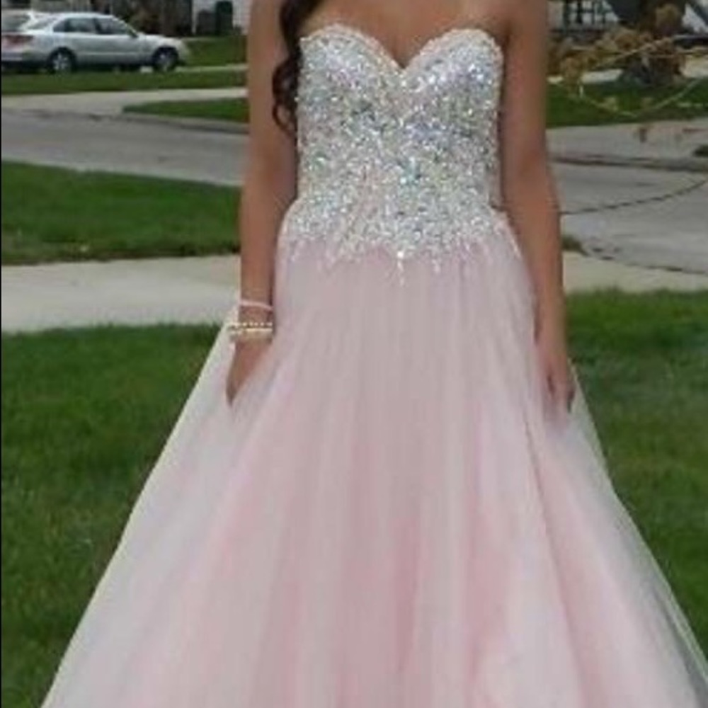 Prom dress